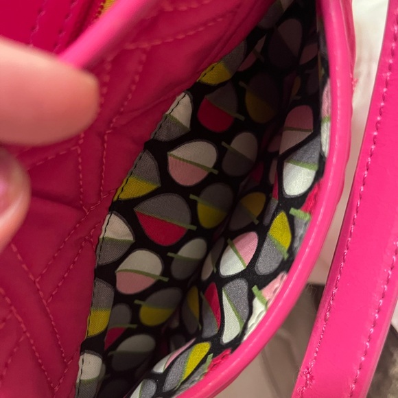 NWOT Vera Bradley Microfiber Trimmed Trapeze Crossbody Fuchsia Pink “BarbieCore” - Picture 9 of 10